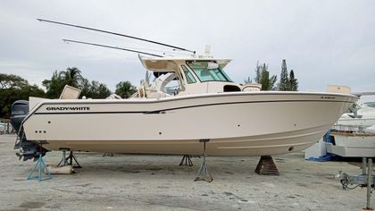 36' Grady-white 2011 Yacht For Sale